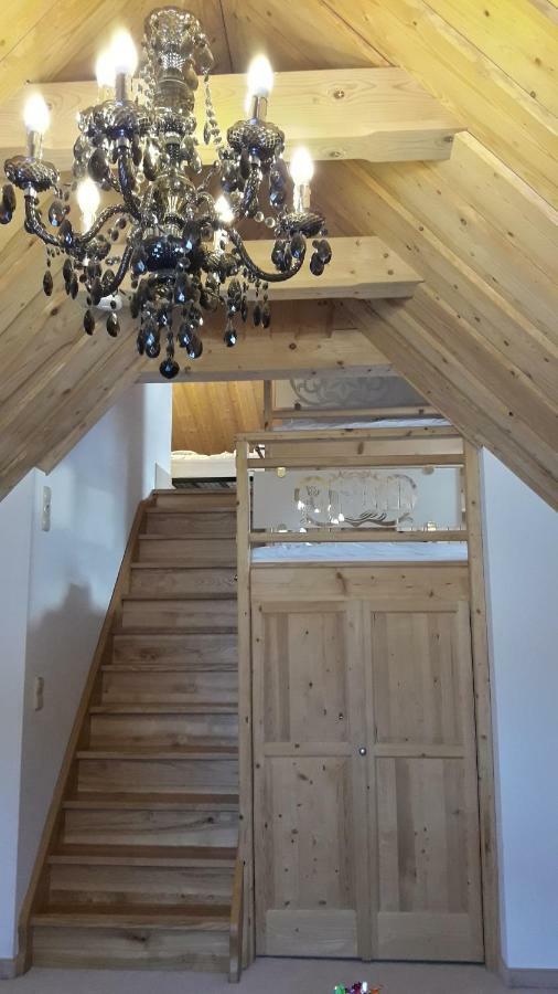 Apartament Haber Pyzowka Buitenkant foto
